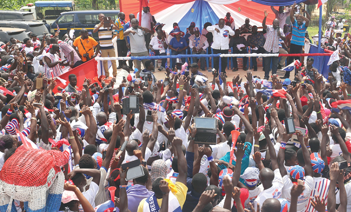 Nana Addo (arrowed) speaking to residents of Dunkwa-On-Offin in the Central Region. Picture: SAMUEL TEI ADANO